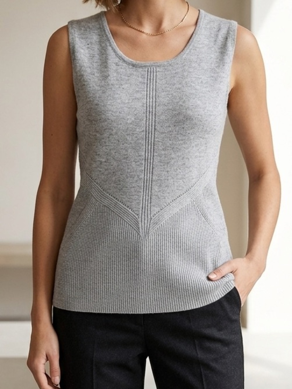 Laura Vest/Sleeveless Sweater